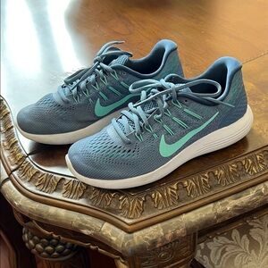 Nike ( lunarglide RunEasy ) athletic shoes